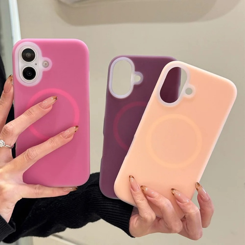 Cover in Silicone Liquido Effe - Liquid Silicone Magnetic Phone Case recensione e prezzo