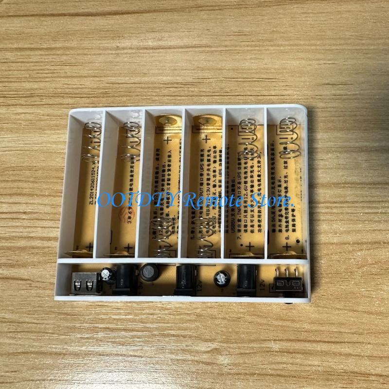 6X 18650 Batteria UPS Box con  - Power Banks recensione e prezzo