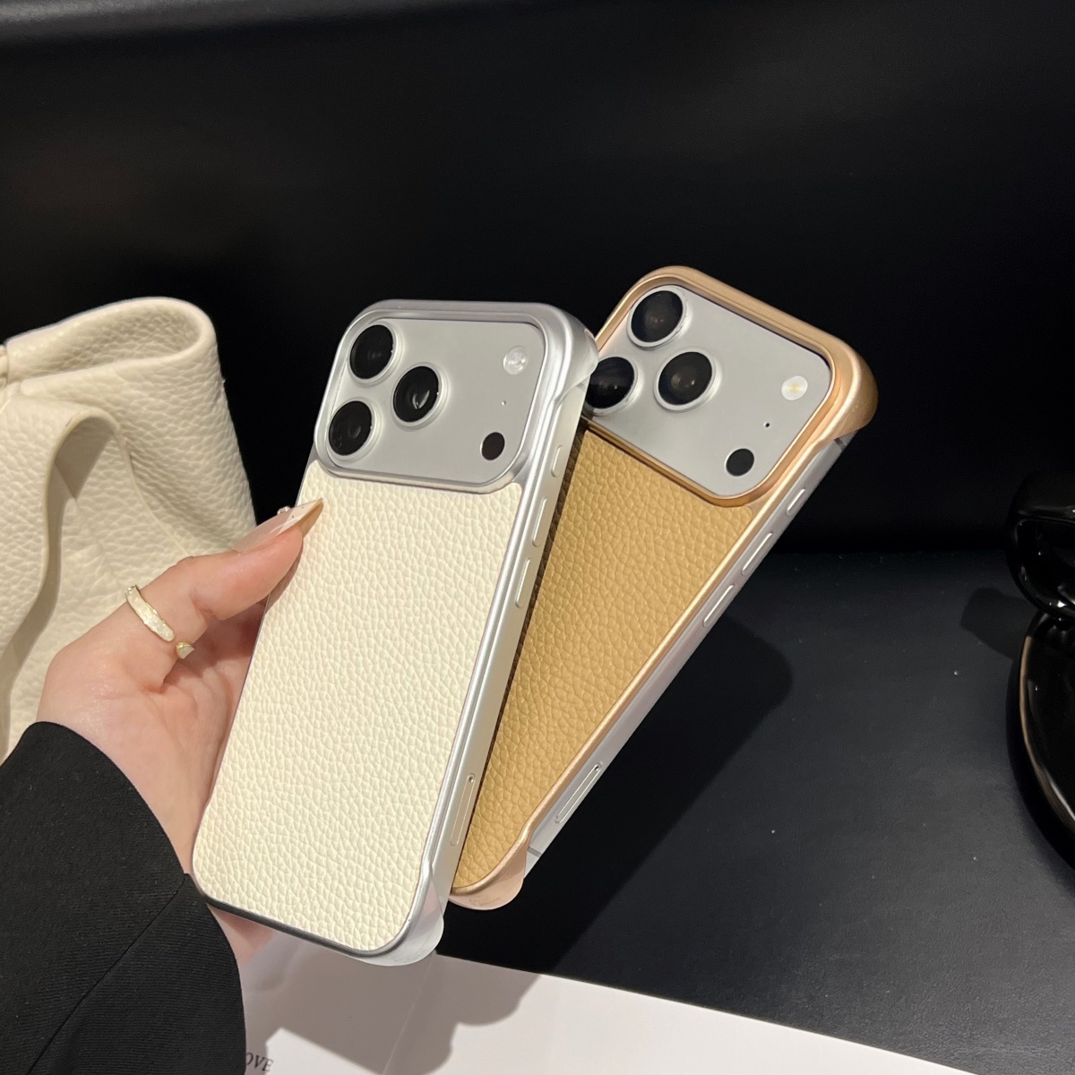 Custodia Ultra Sottile Senza C - Ultra Thin Frameless Phone Cover recensione e prezzo